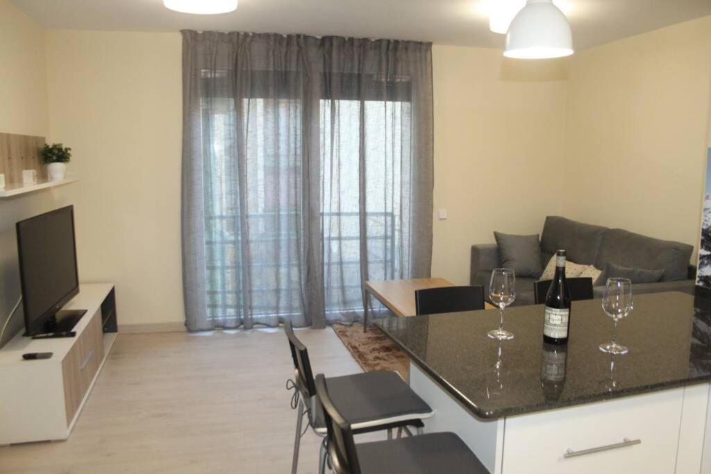 Nuevo Y Acogedor Apto En Vielha-Betren. Con Garaje Apartment ภายนอก รูปภาพ